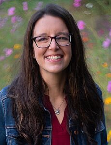 Author Amanda Flower
