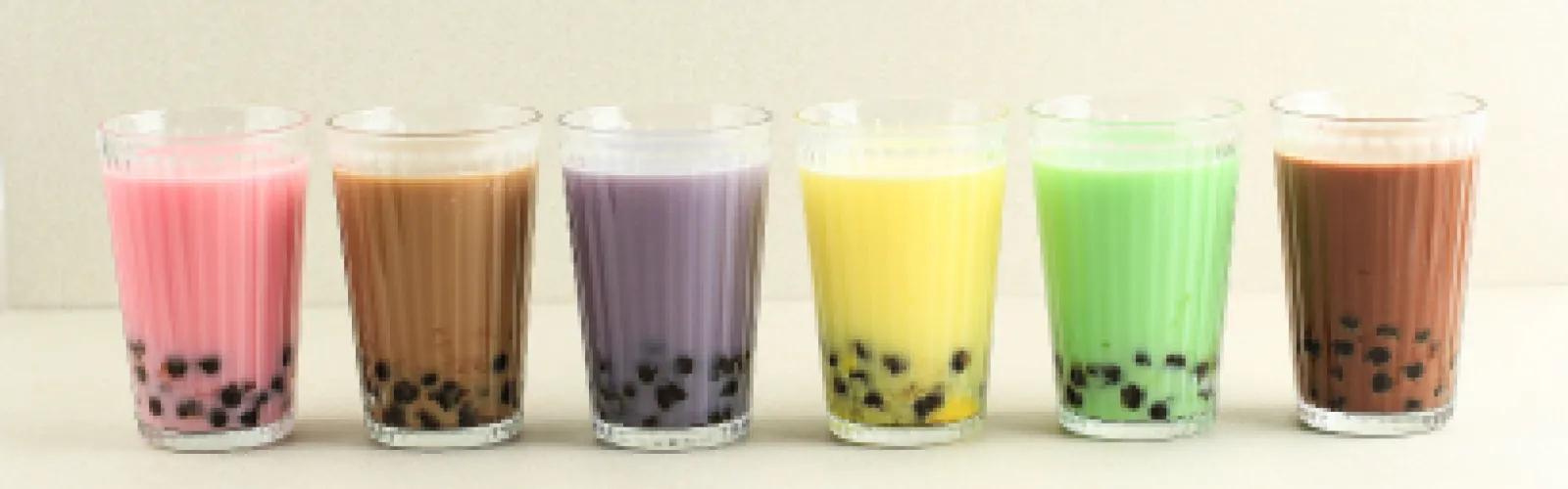 various colors of boba tea